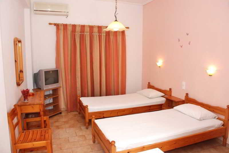 Eleni'S Garden & Castello Suites Alikanász Kültér fotó