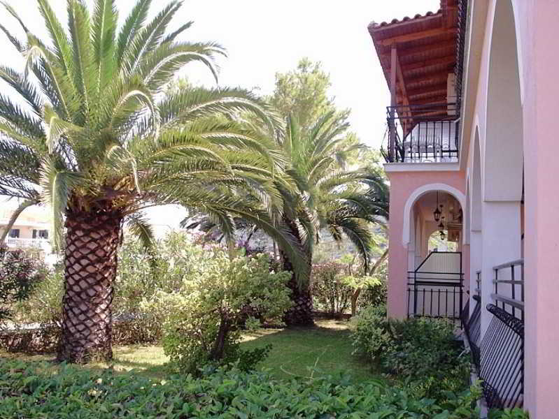 Eleni'S Garden & Castello Suites Alikanász Kültér fotó