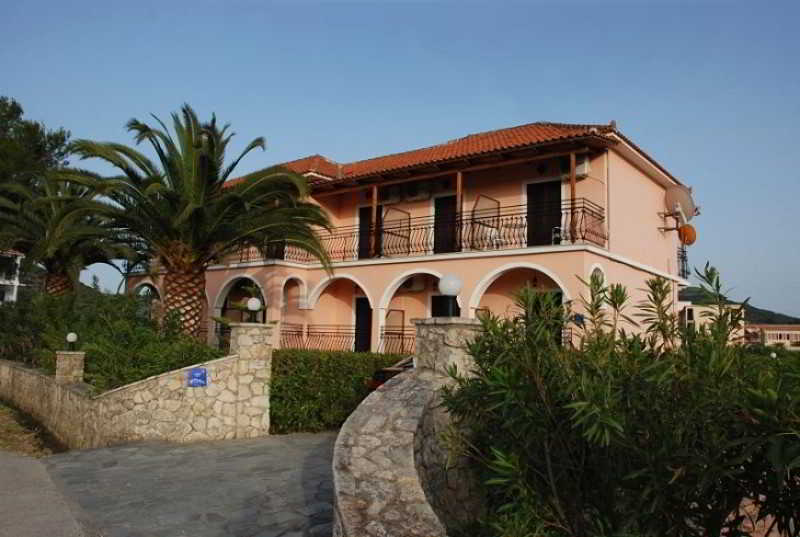 Eleni'S Garden & Castello Suites Alikanász Kültér fotó